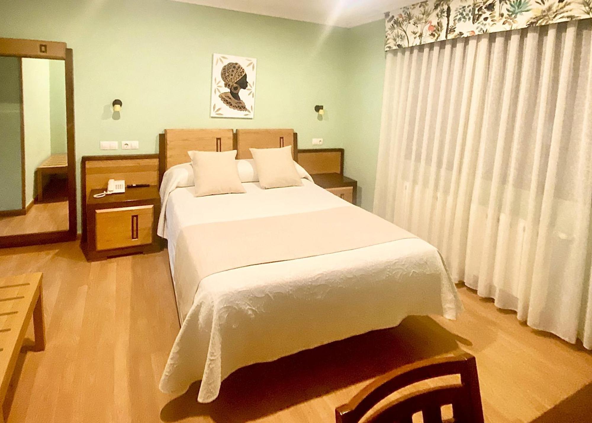 Hotel Spa Galatea Burela Zewnętrze zdjęcie
